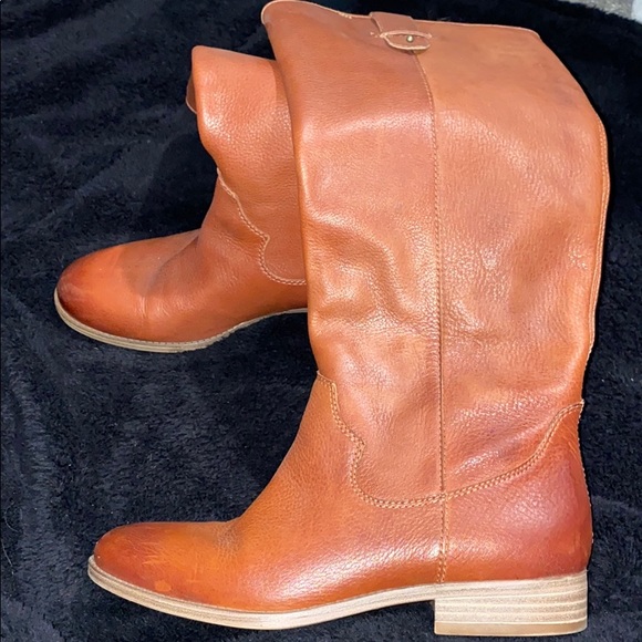 Shoes - Picture 1 of 1